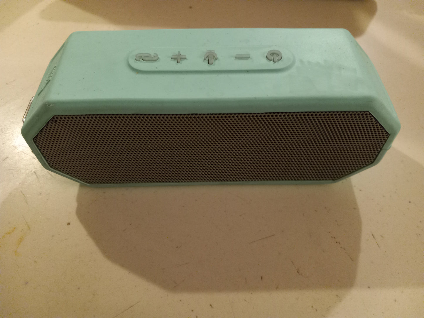 External Portable Bluetooth Speaker, Altec Lansing Jacket H20, Aqua/Mint Green, Aux Cable, Rechargeable, USED