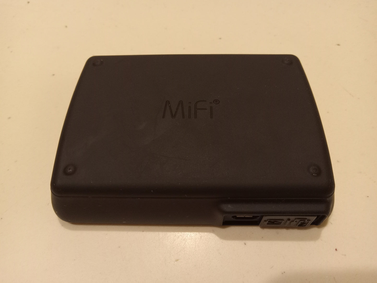 Verizon Jetpack MiFi/WiFi 6620L 4G LTE Pocket Hotspot, Rechargeable, USED