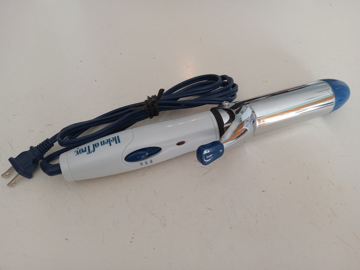 Helen Of Troy High Quality Hair Curling Iron, 1.5" Barrel, Low/High Heat, LIKE NEW